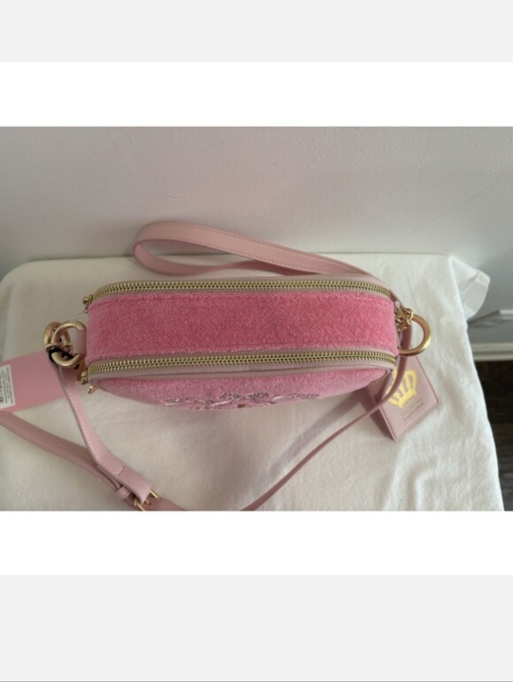 Juicy Lovers Club Camera Bag - Picture 3 of 7